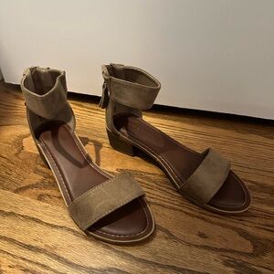 Rock & Candy Small Heeled Sandals